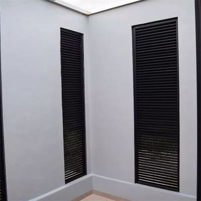 los obturadores internos de las lumbreras de la ventana del color negro de 1.2m m endurecieron estilo europeo de la terraza